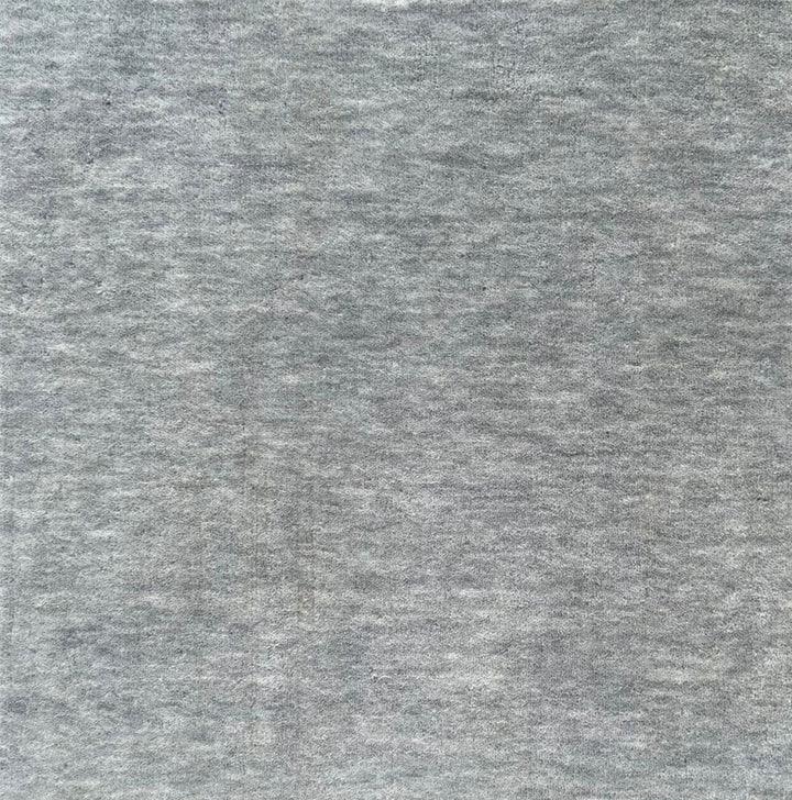 Dazzle Silver Cloud Color Handloom Knotted Rug 100% Pure Wool