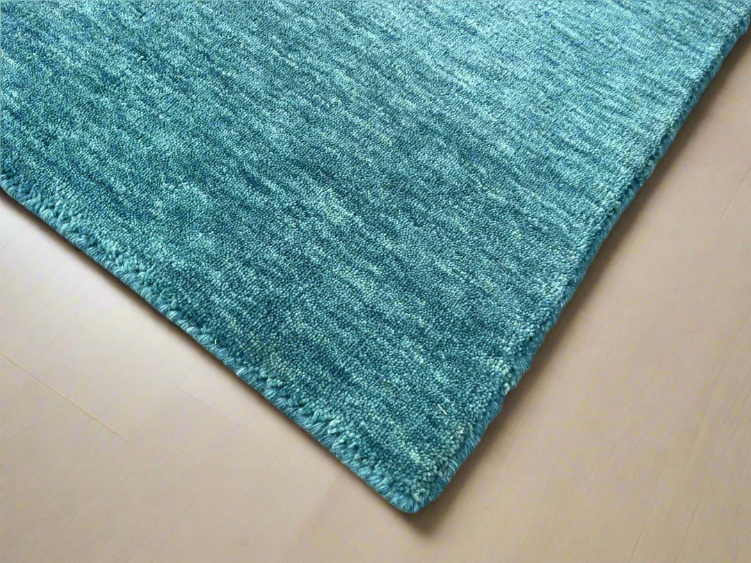 Dazzle Ocean Breeze Color Handloom Knotted Rug 100% Pure Wool