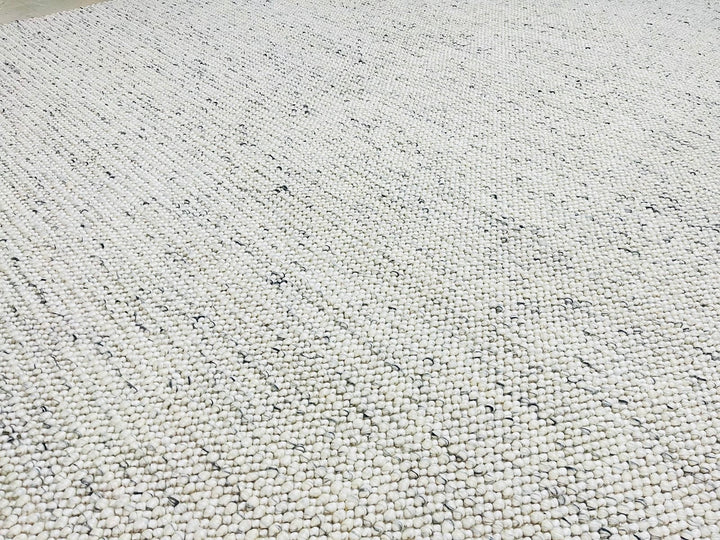 Pebbles Ice Ivory white Grey colour Hand-Woven wool Rug