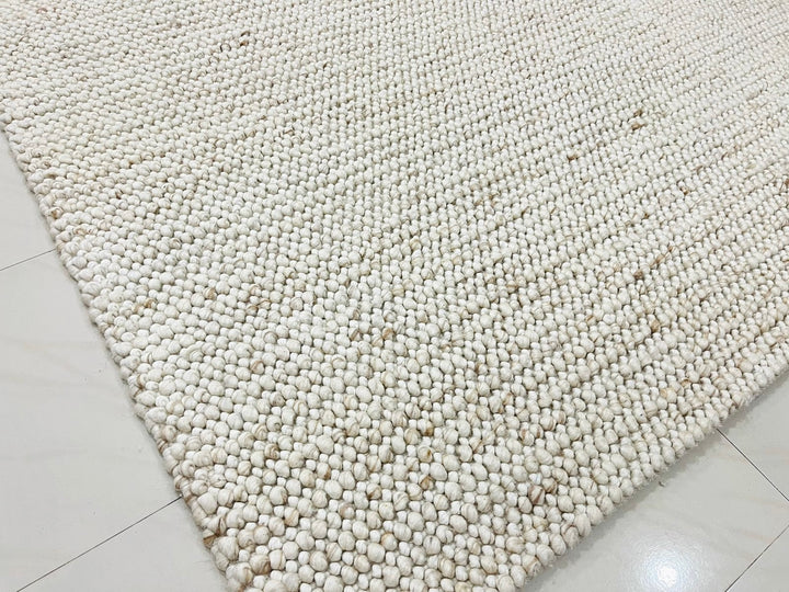 Pebbles Cherry Dune Hand-Woven wool Rug