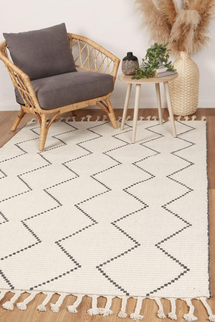 Goa Zig-Zag Wool Blend Cream Rug