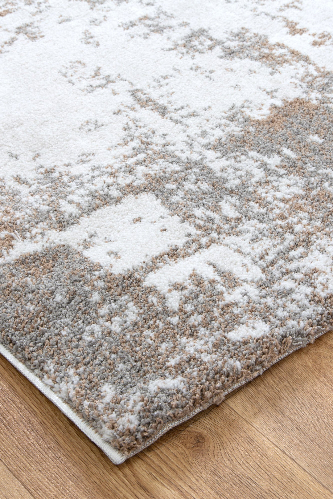 Grace Bare Elegance Polyester Rug