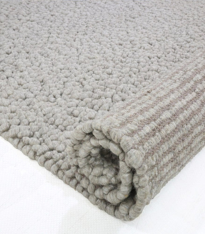 Fish Eye - ASH Pure Wool with Minimal Shedding for a Timeless Touch