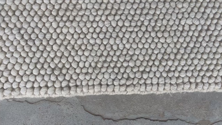 Pebbles Pure Wool Silver Stone Hand Woven Rug