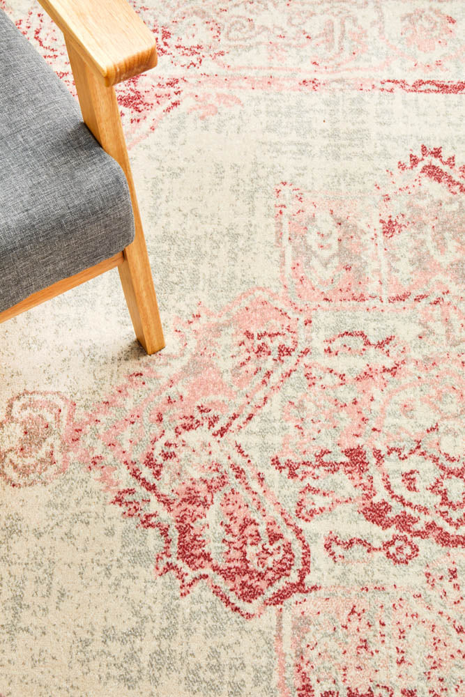 Avenue 702 Rose Rug