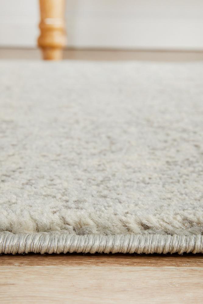 Evoke Shine Silver Transitional Runner Rug