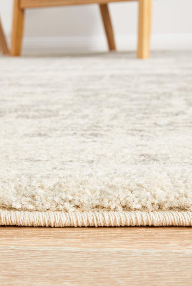 Day Dream White Silver Transitional Rug