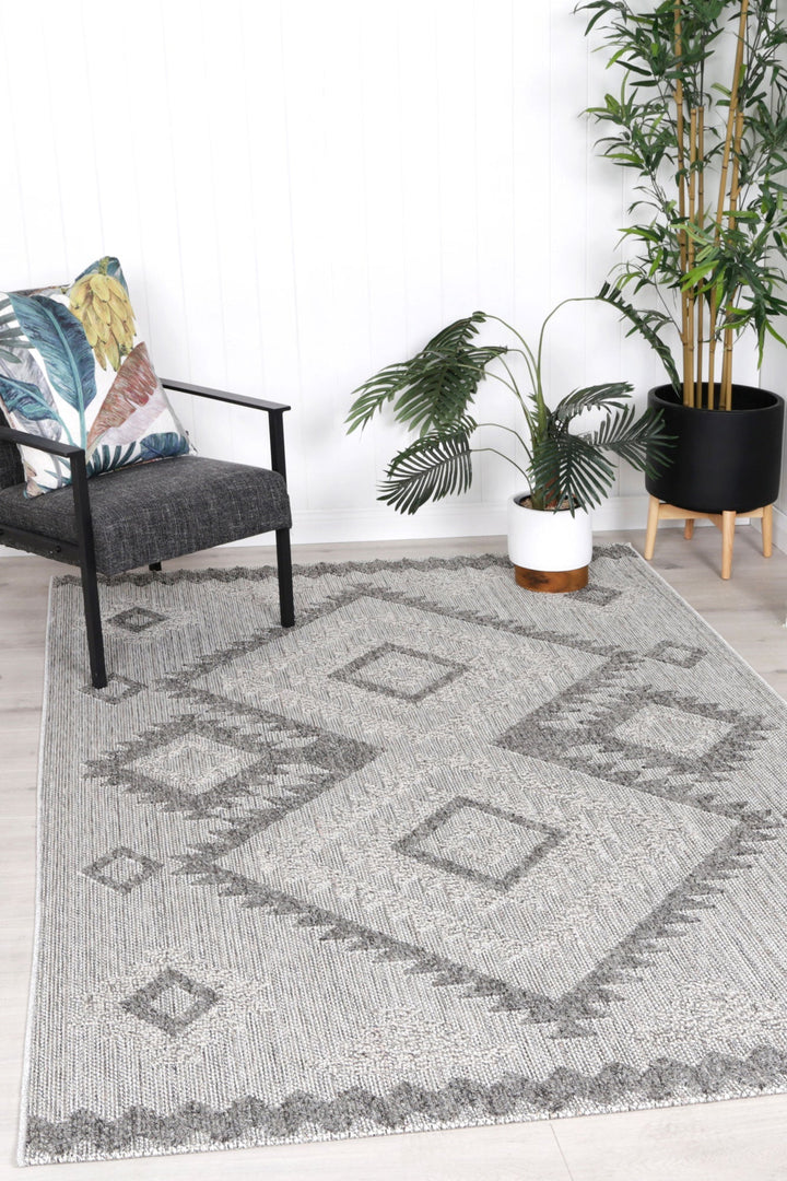 Falklands Maki Indoor / Outdoor Grey Rug