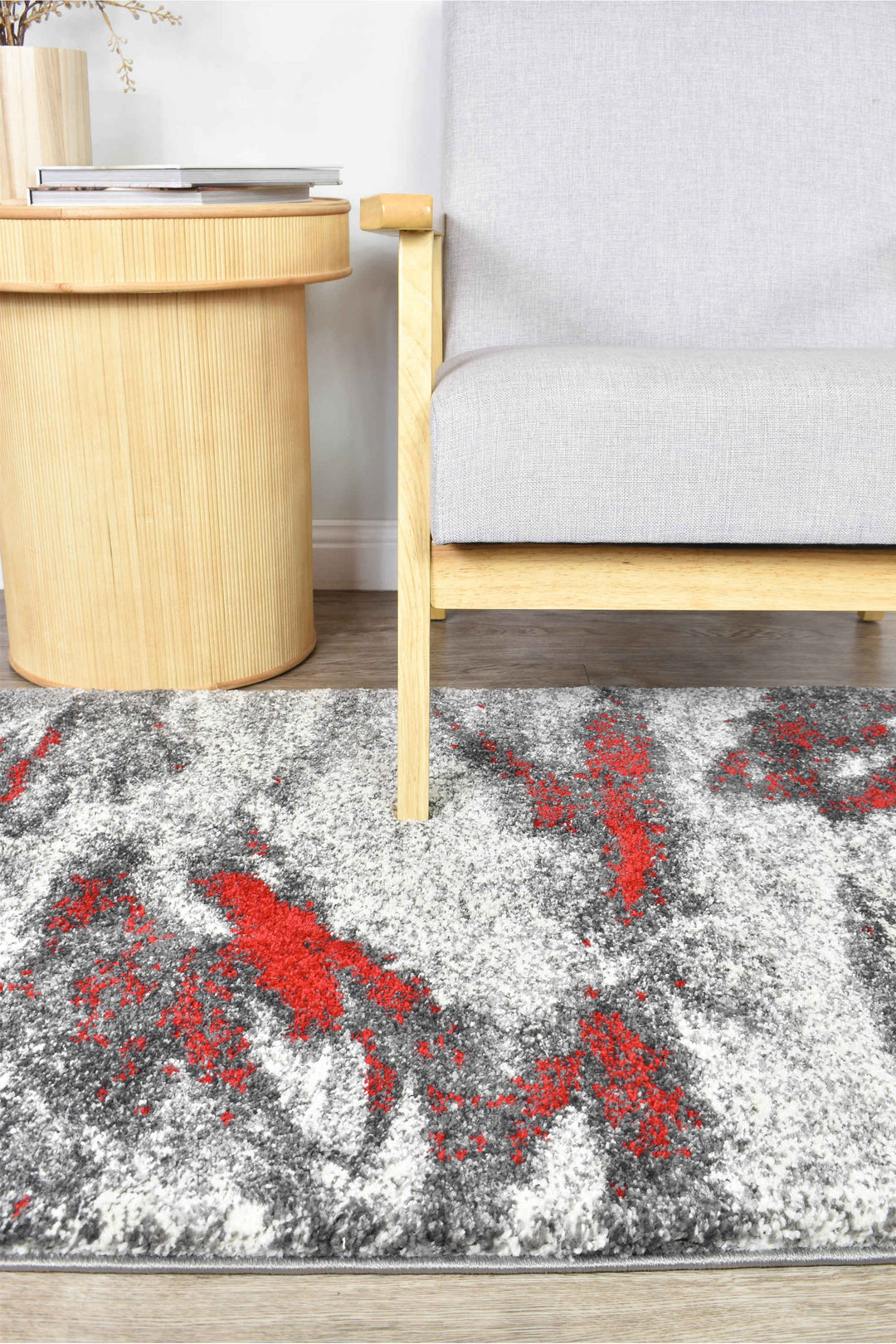 Dahlia 176 Grey Red Rug