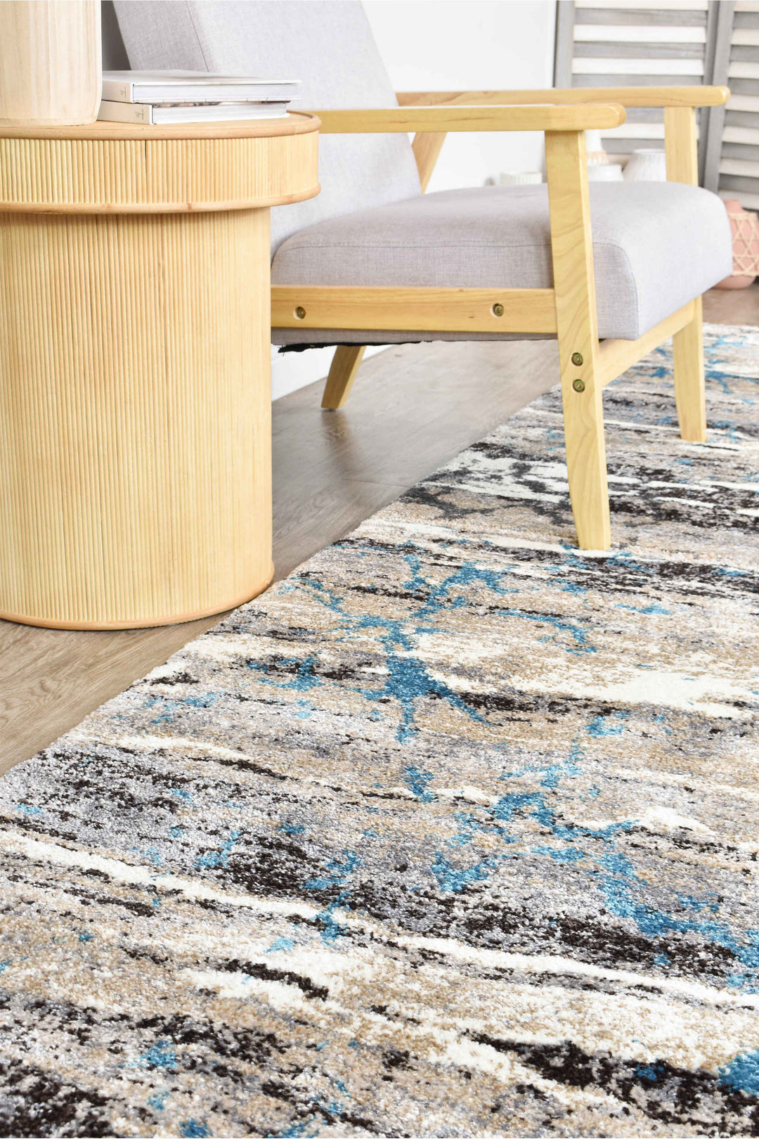 Dahlia 696 Beige Turquoise Rug