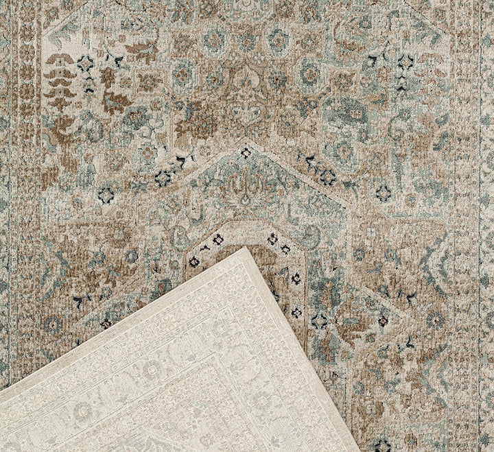 Providence Esquire Central Traditional Beige Rug