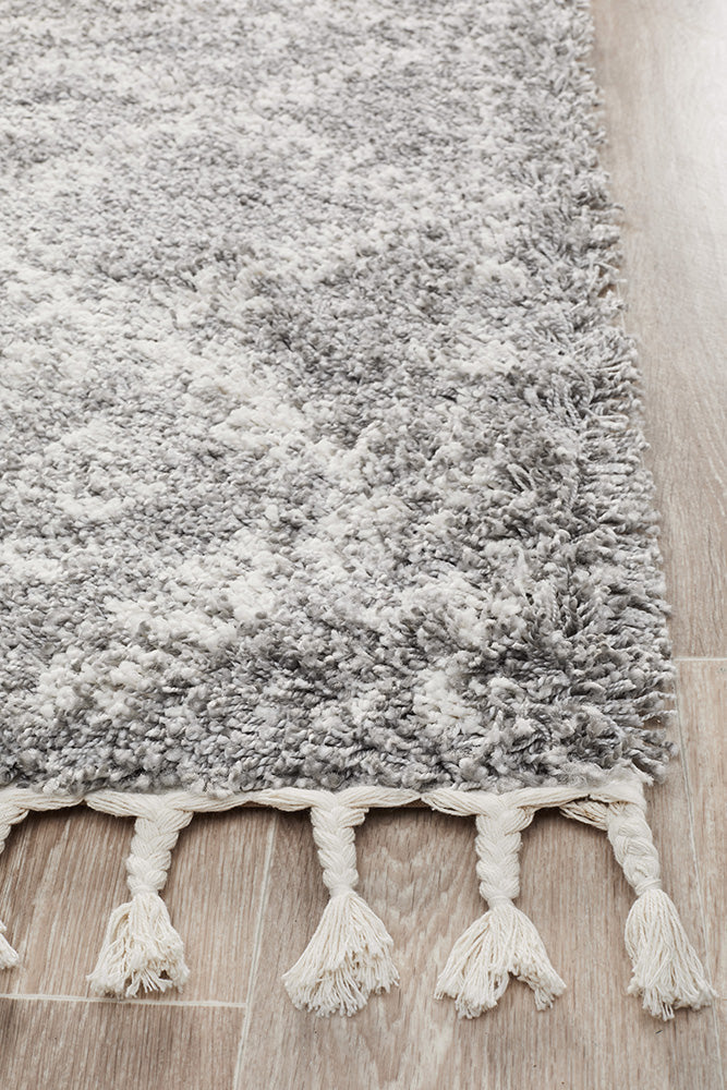 Saffron 33 Silver Runner Rug