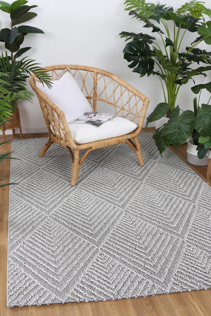 Port Villa Kini Grey Geometric Flatweave Rug