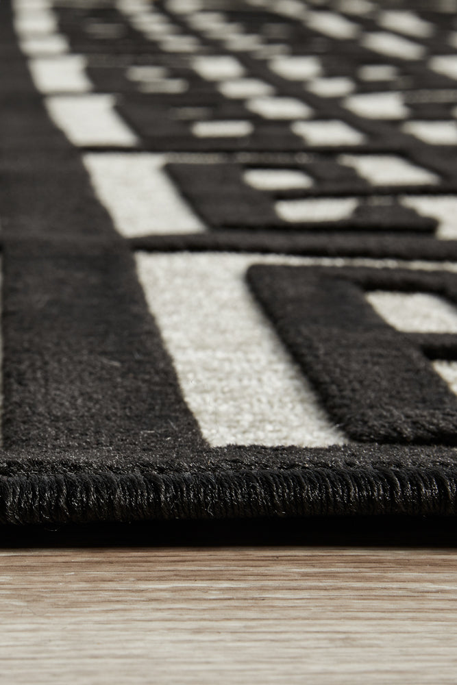 York Brenda Black & Gold Rug