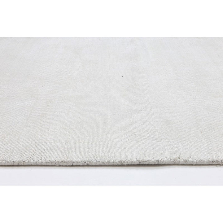 Marsala Hand Woven White Floor Rug - Luxurious Rugs